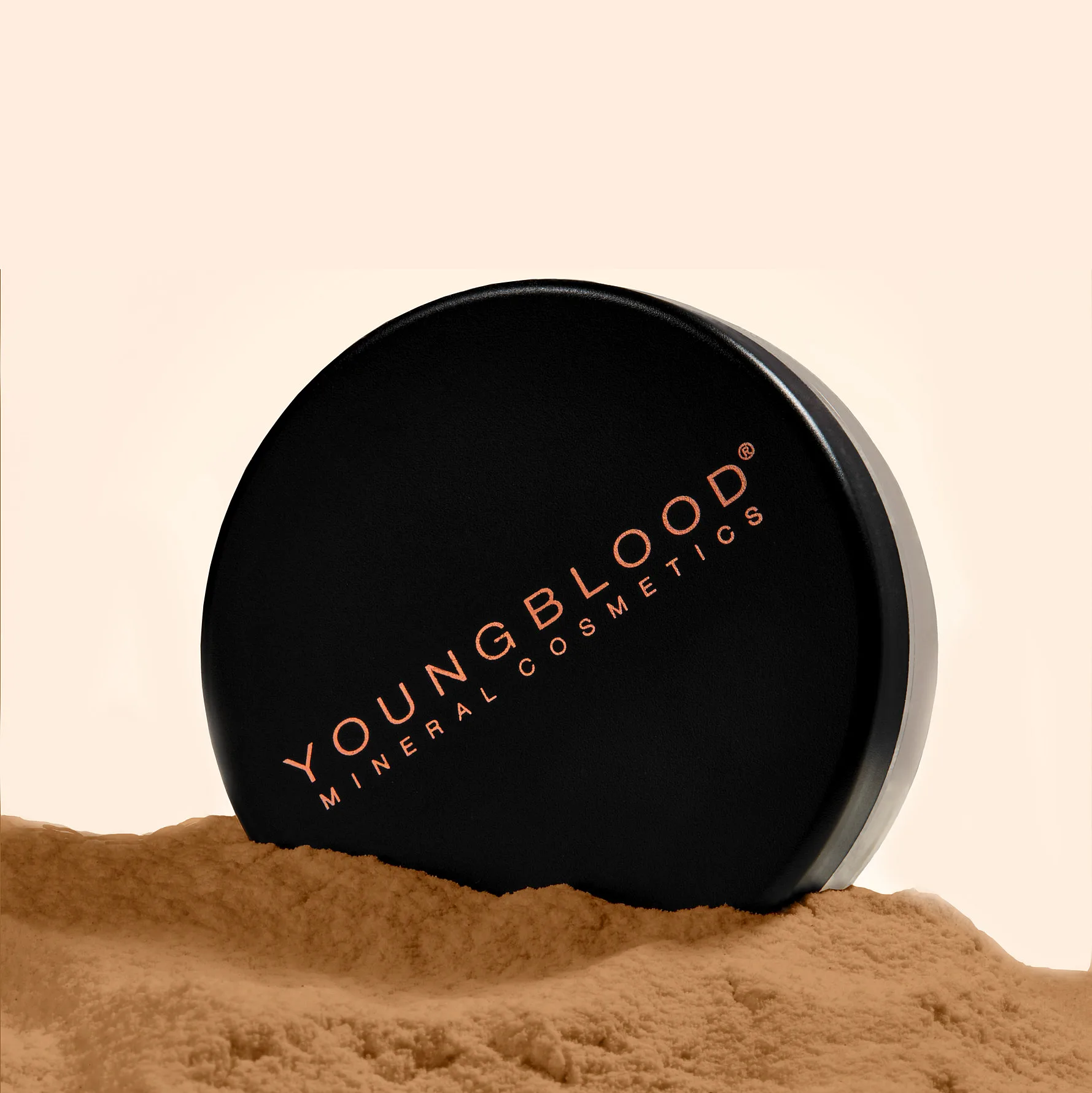 YOUNGBLOOD – Loose Mineral Foundation Toffee (Tan to dark shade, warm undertone) - Image 3