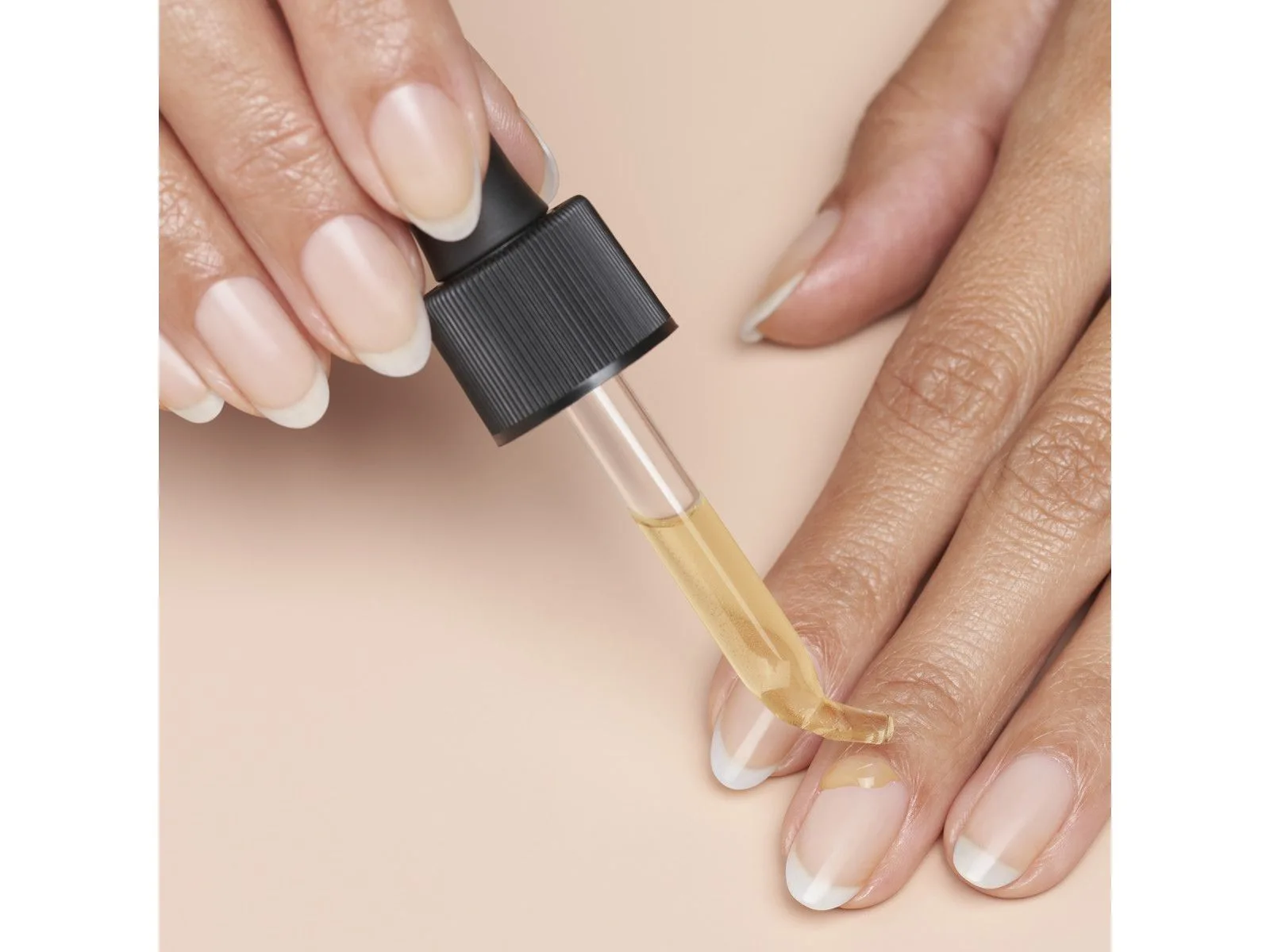 Cnd SolarOil™ Nail & Cuticle Oil 68 ml - Image 3
