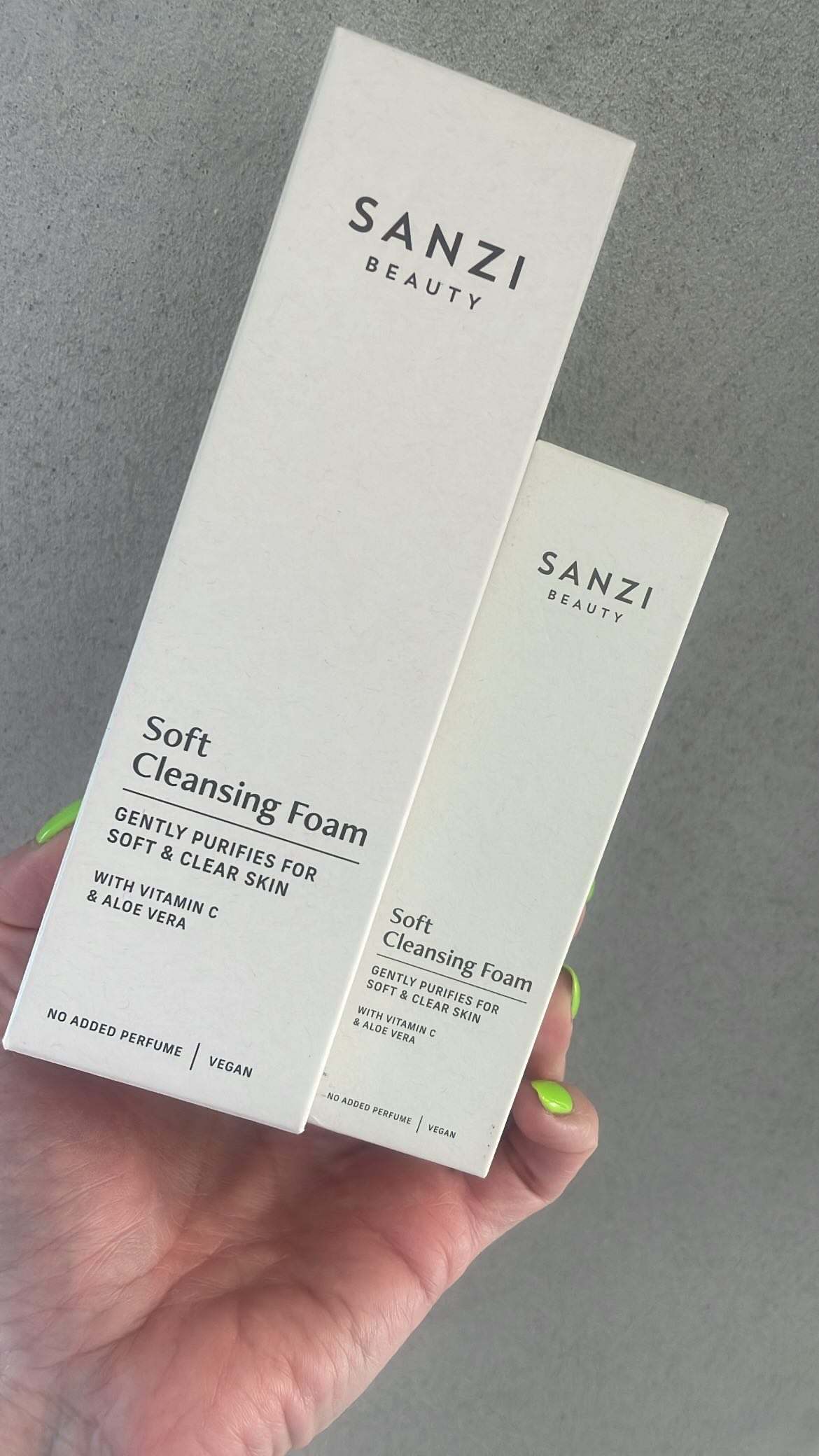 Sanzi Soft Cleansing Foam + eitt gratis soft cleansing foam travel size