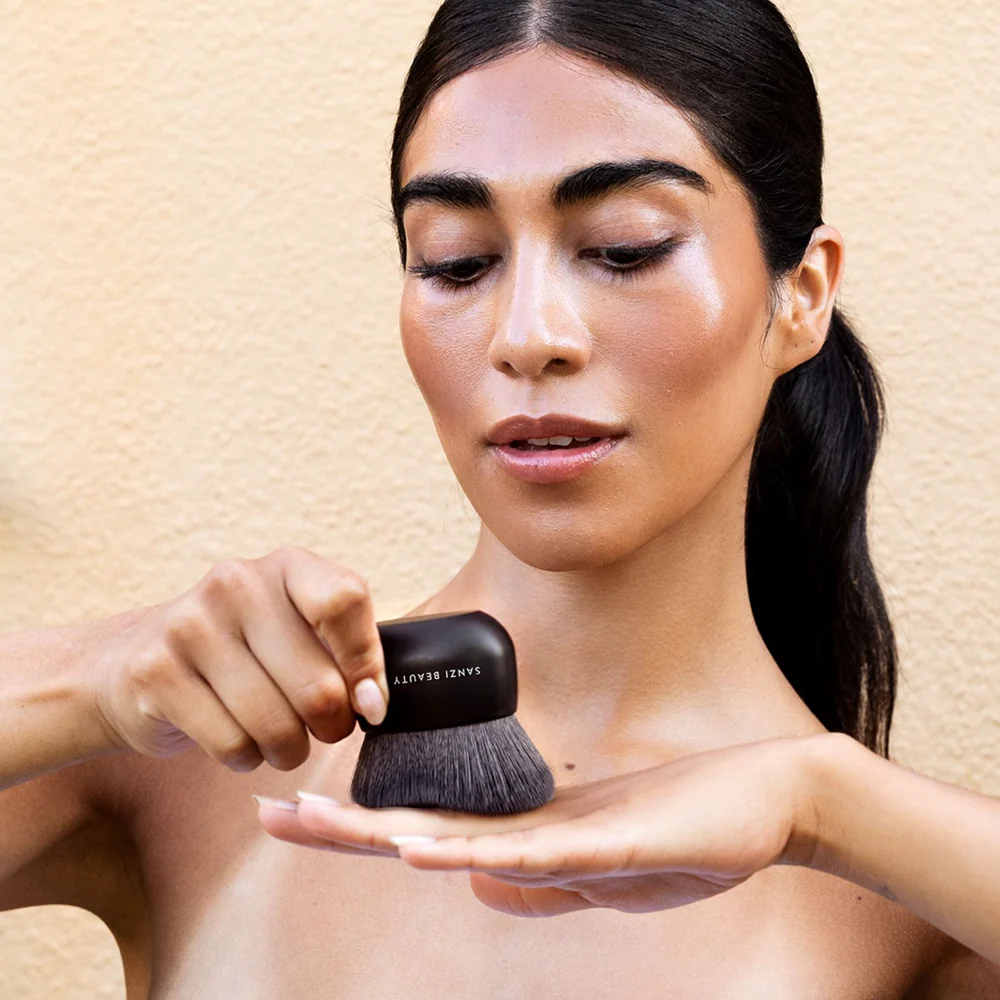 Sanzi SELF-TANNING BRUSH - Image 3