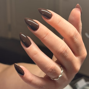 Gel Polish 136 - Midnight Black Brown - Image 2